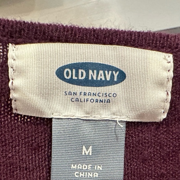 Old Navy Red Long Sleeve Relaxed Hoodie - Picture 4 of 4